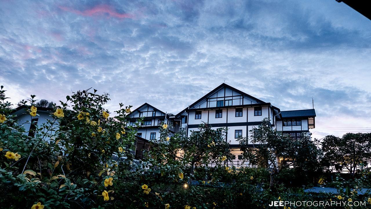 The Marian Boutique Lodging House Hotel Kuching Exterior photo